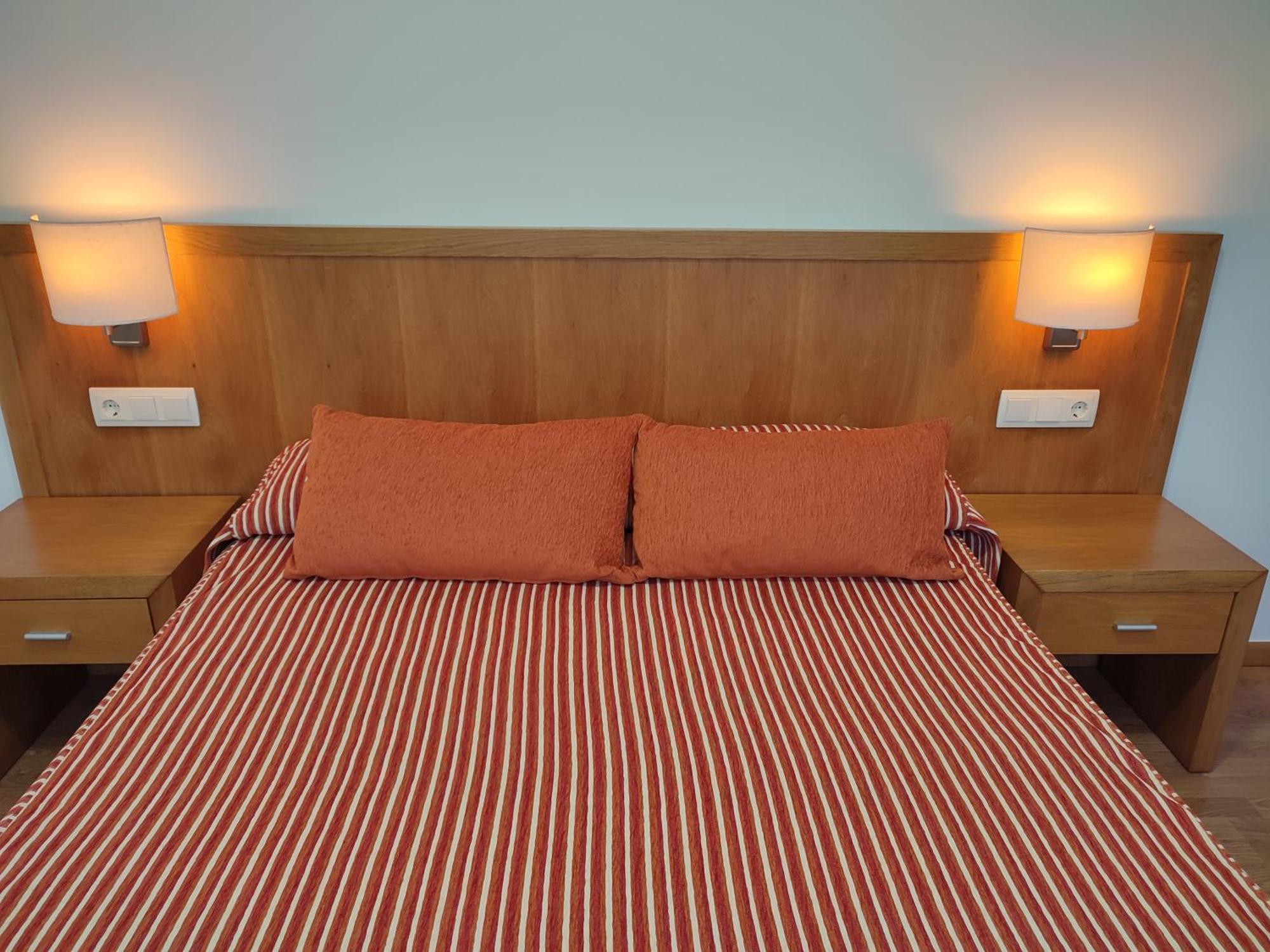 Apartamentos Marsil Монтальво Экстерьер фото