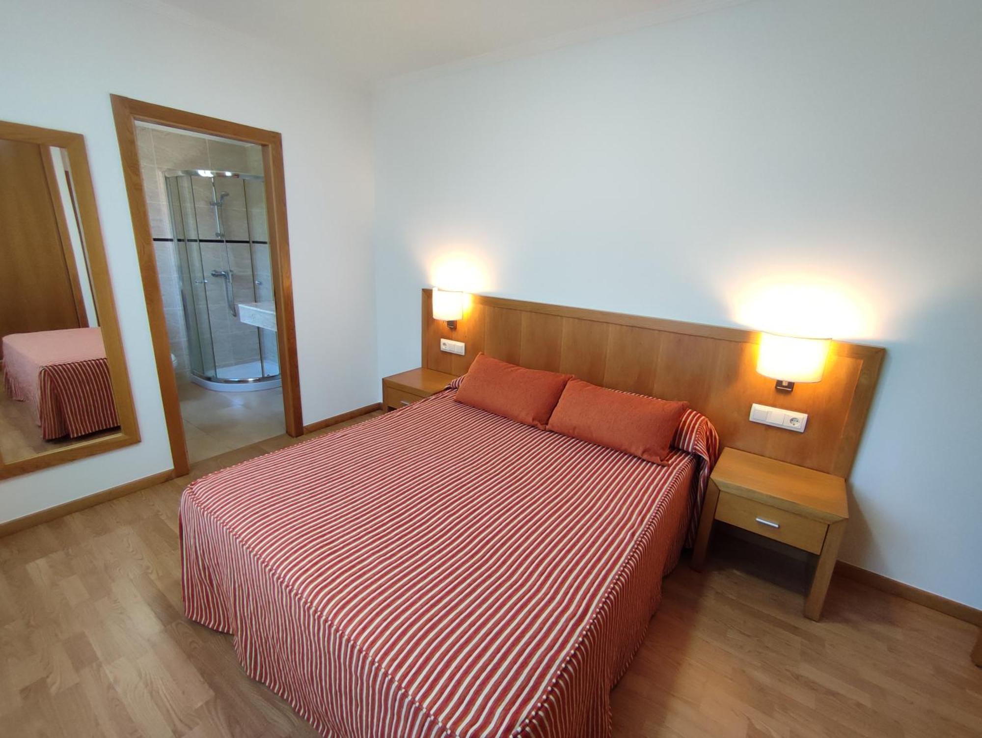 Apartamentos Marsil Монтальво Экстерьер фото