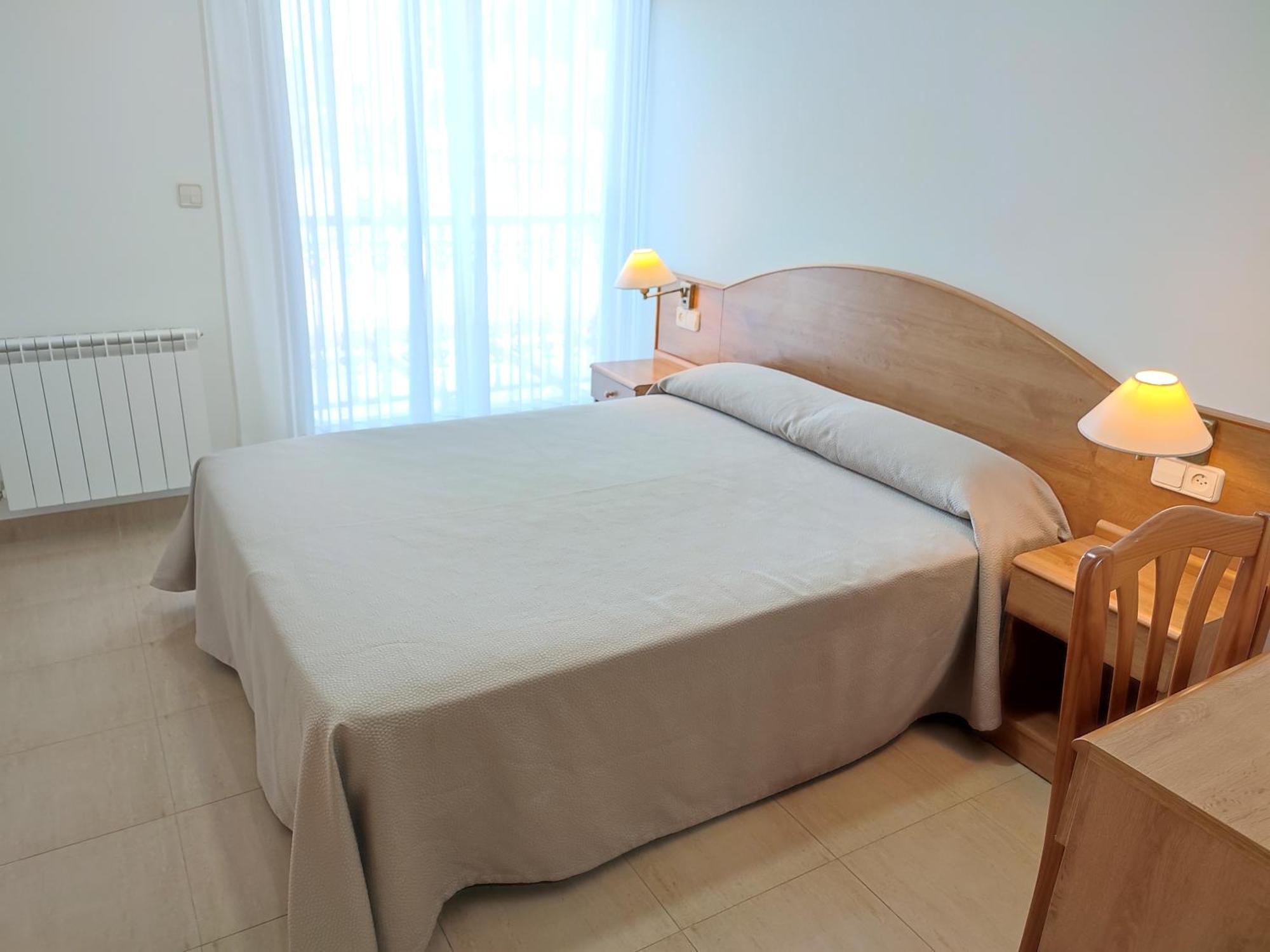 Apartamentos Marsil Монтальво Экстерьер фото