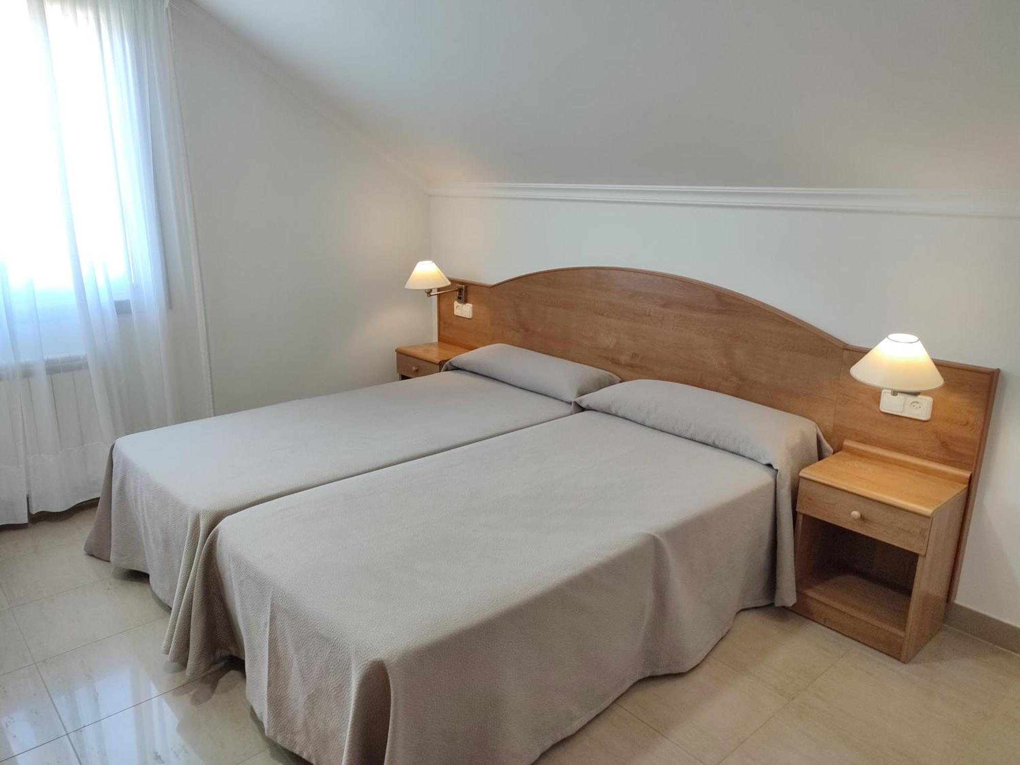 Apartamentos Marsil Монтальво Экстерьер фото