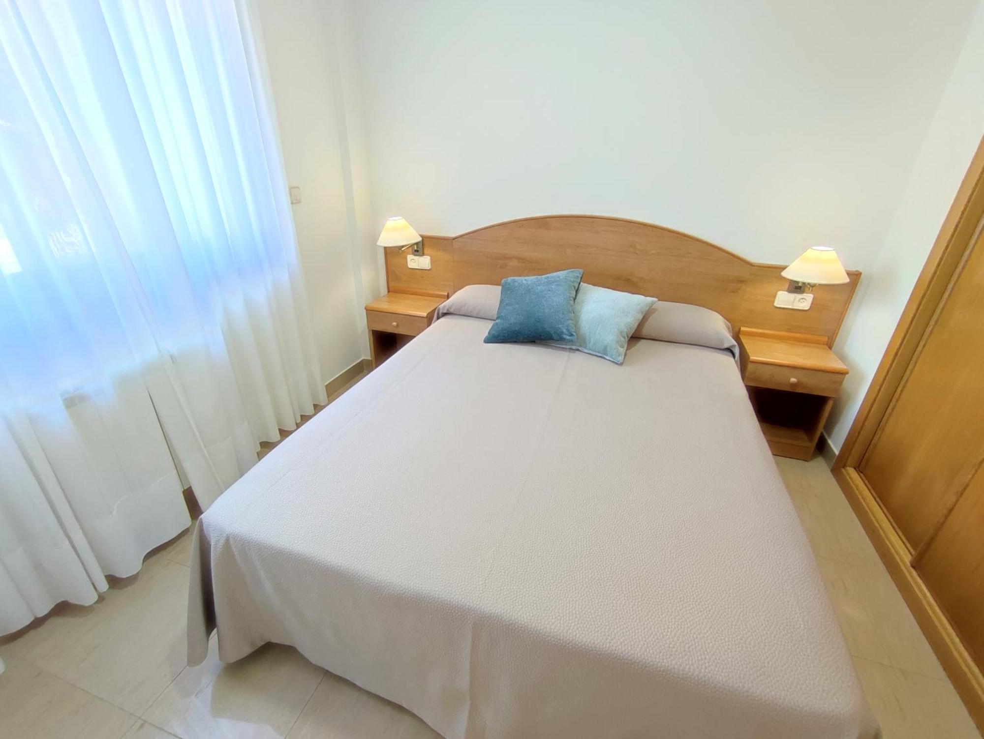 Apartamentos Marsil Монтальво Экстерьер фото