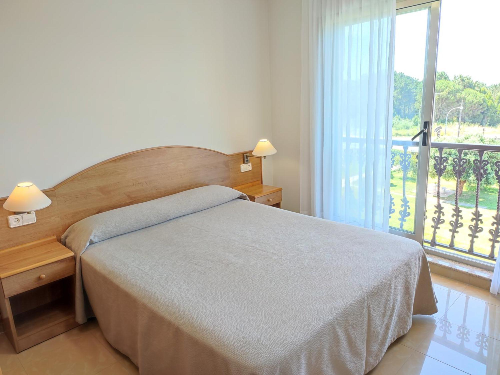 Apartamentos Marsil Монтальво Экстерьер фото